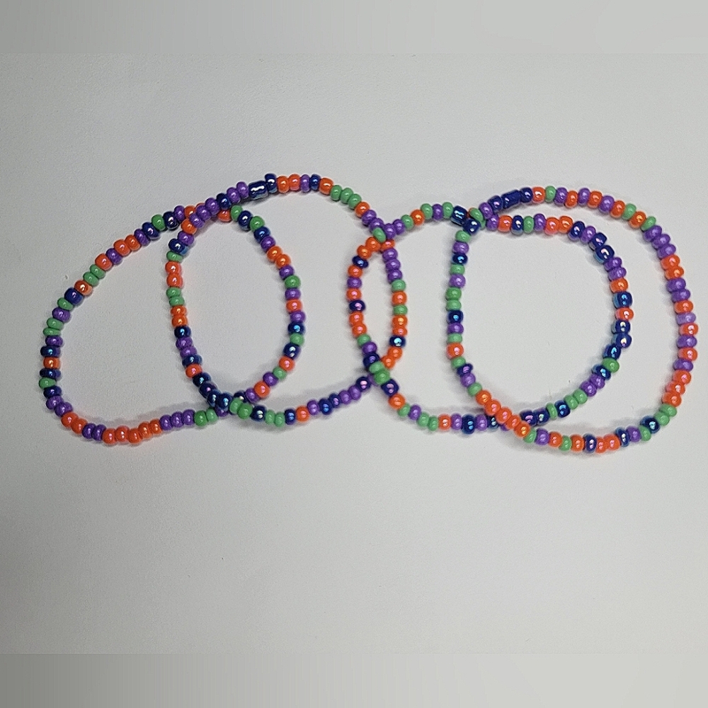 Set of 4 Vibrant Stretch Bracelets